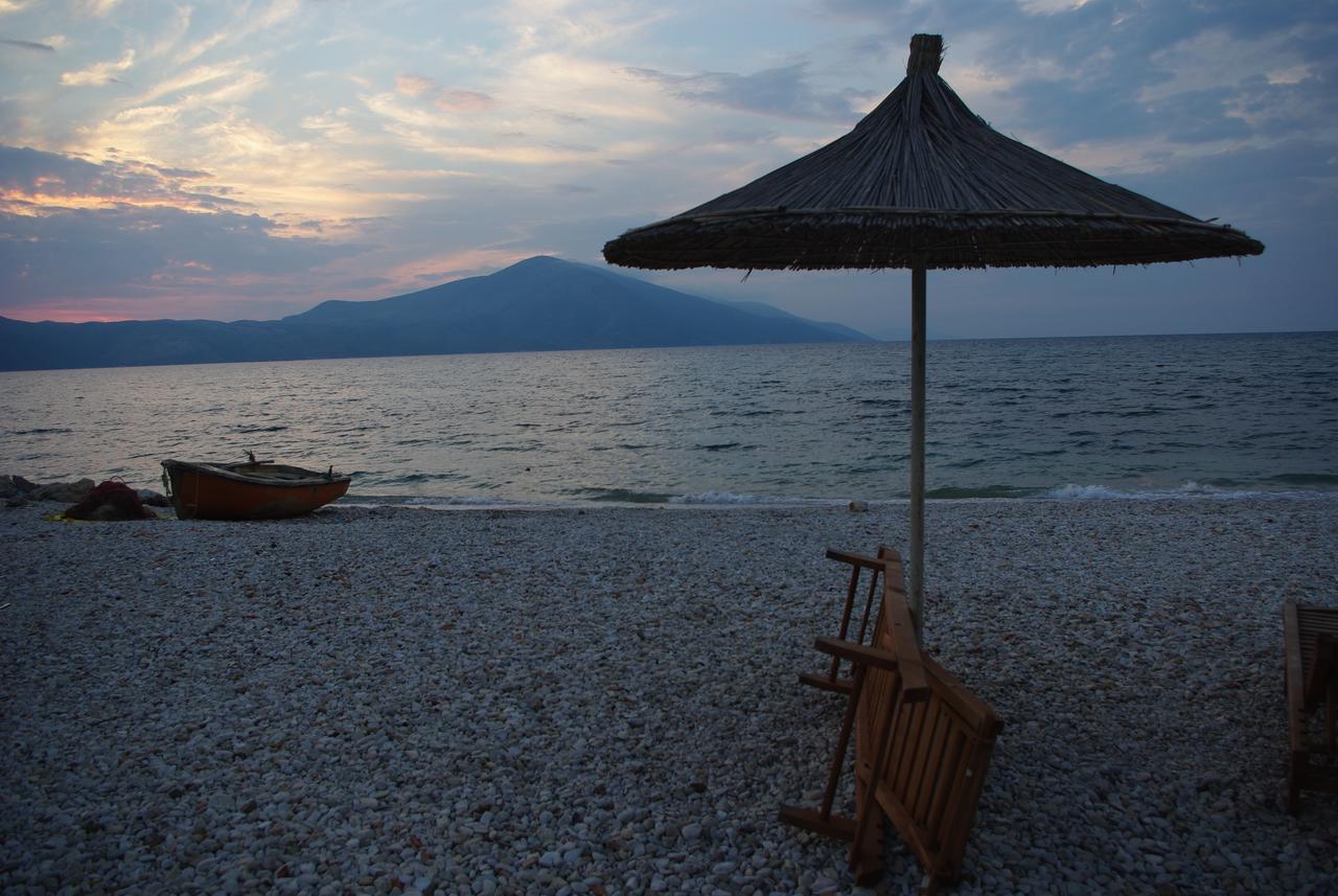 Karaburun Sunset Beach Leilighet Orikum Eksteriør bilde